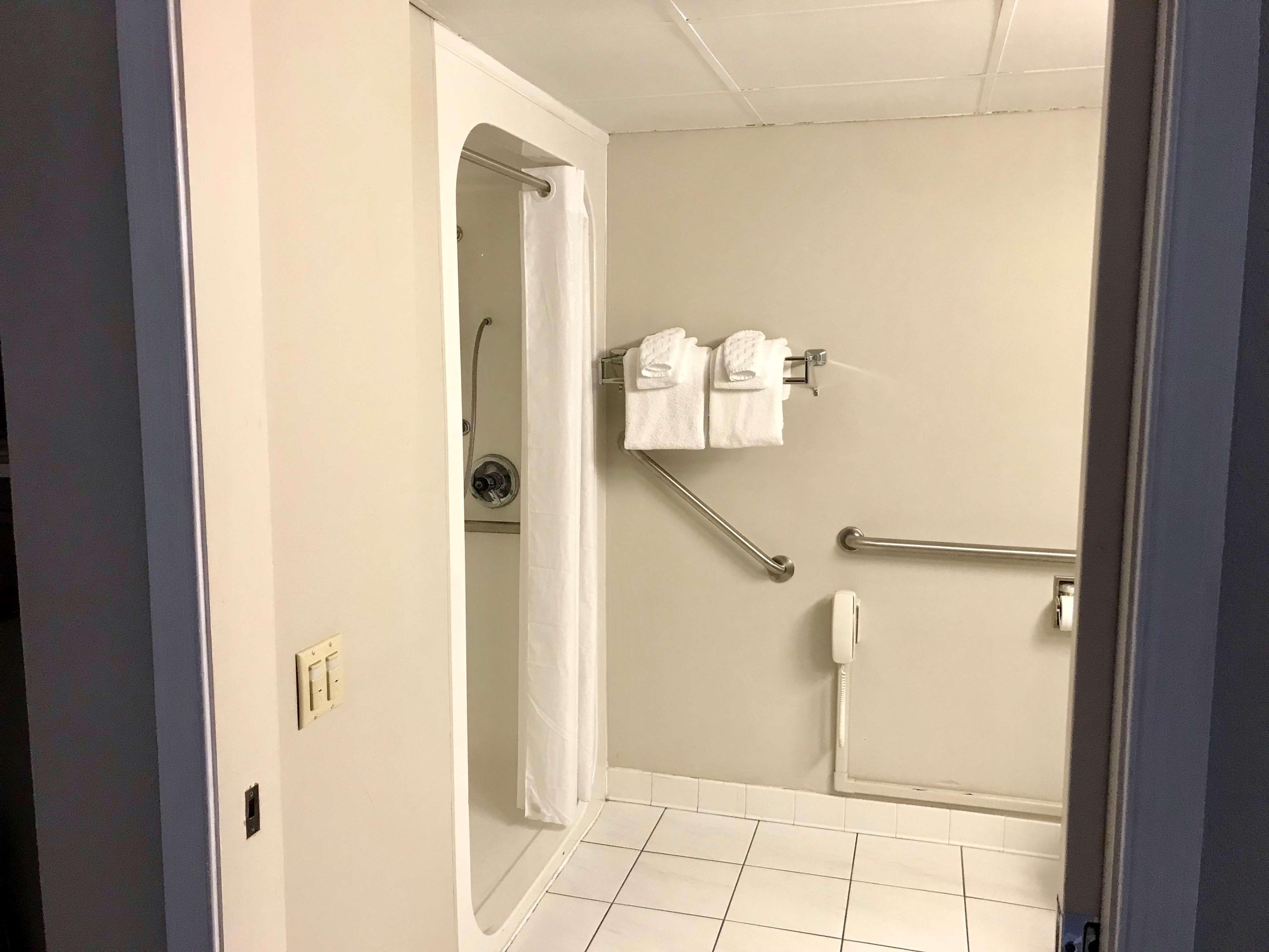 Surestay Plus Hotel By Best Western Lehigh Valley Bethlehem Exterior photo